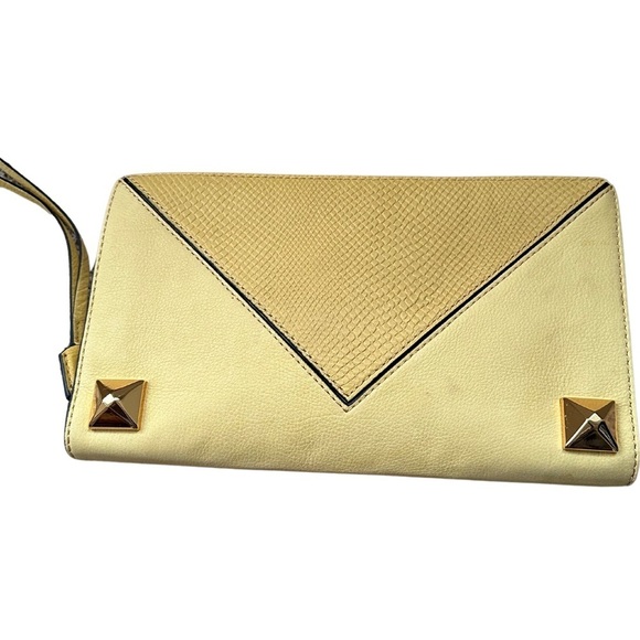 Linea Pelle Yellow Zip Around Clutch Bag Genuine Leather Studded Detail - Picture 2 of 11